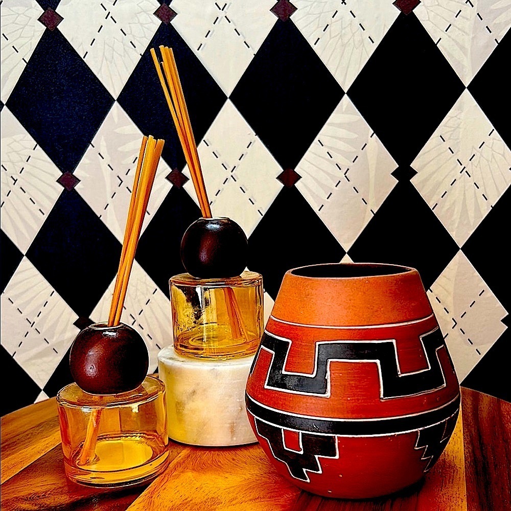 Vintage Redware Folk Pottery Vase Hand-Painted Geometric Tribal Design Primitive - Picture 6 of 8
